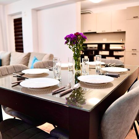 Coresi Topcity 2Camere Apartment Brassó Kültér fotó