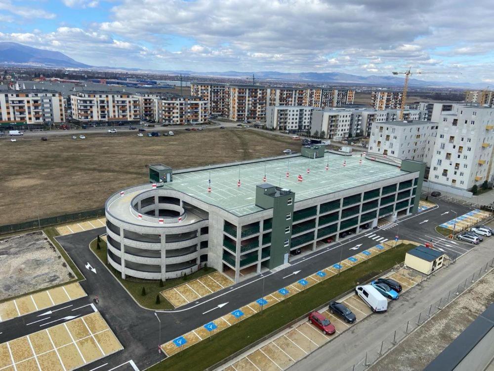 Coresi Topcity 2Camere Apartment Brassó Kültér fotó